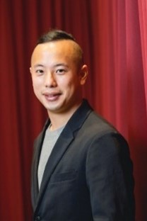 委員塚本　隼也